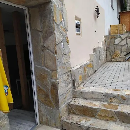 Apartment Ubytkomachac *