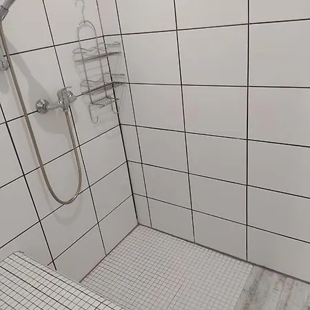 Ubytkomachac * Stare Splavy
