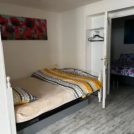 Ubytkomachac