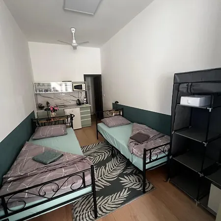 Ubytkomachac Apartment *